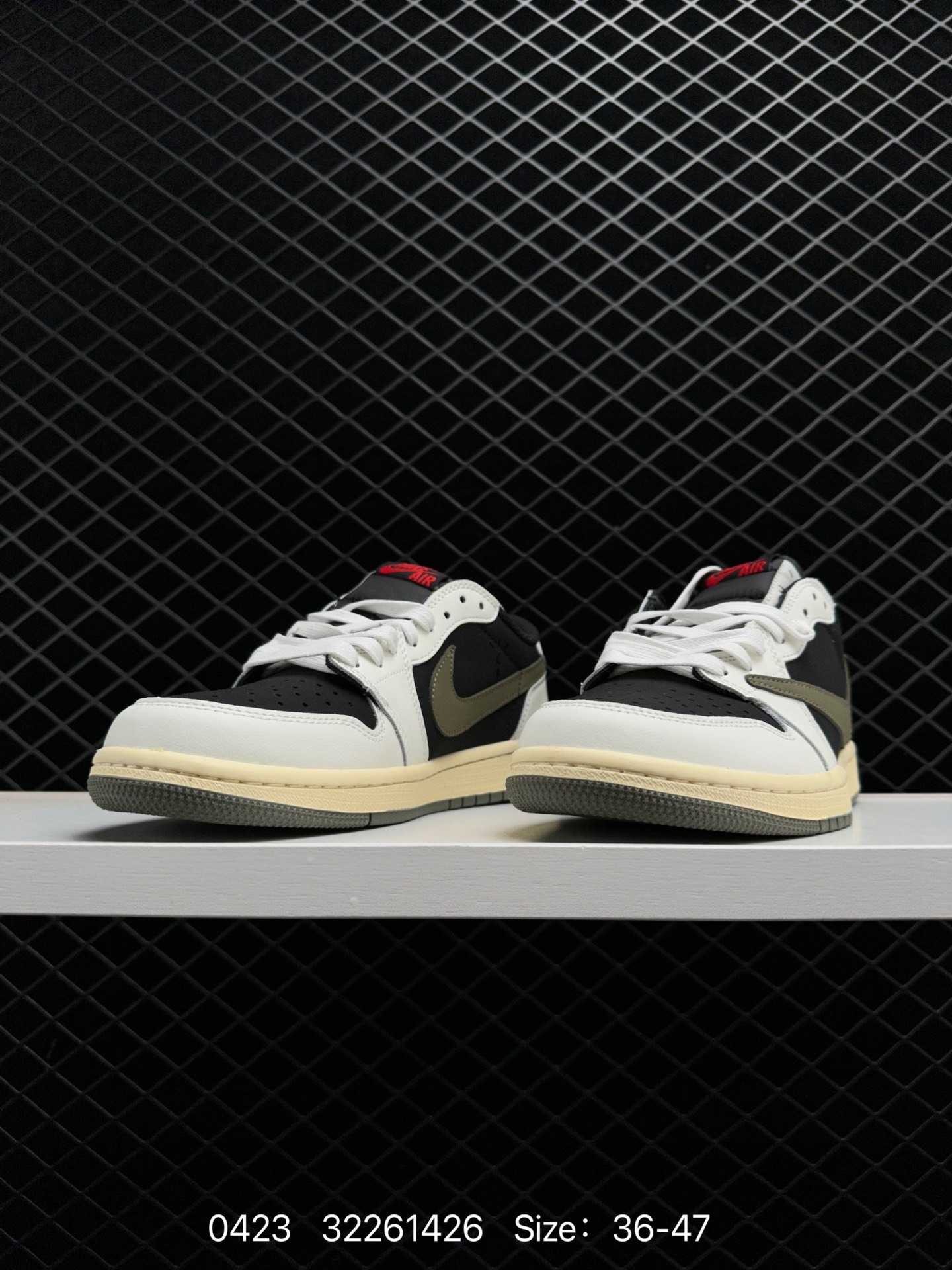 Travis Scott X Air Jordan 1 Low 